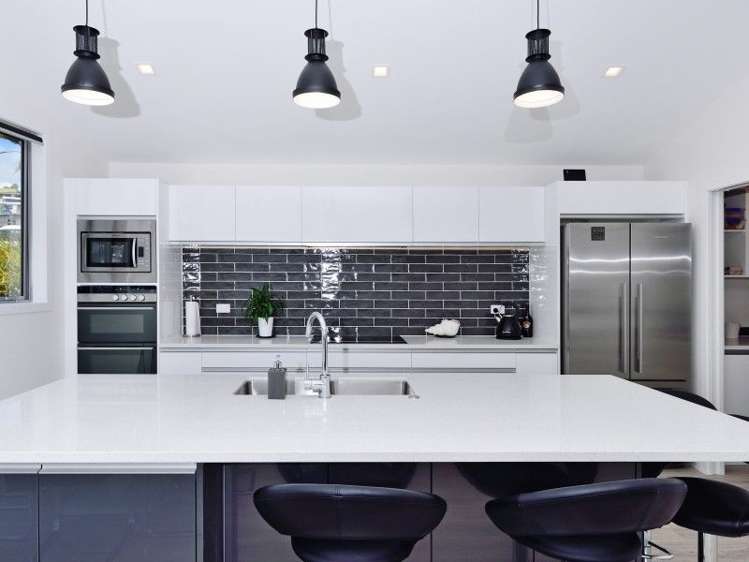 5 Schooner Avenue Snells Beach_4