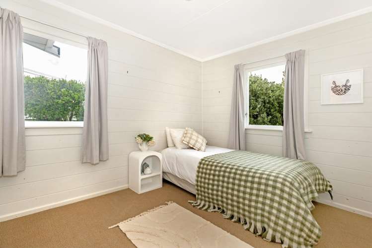 4 Lysnar Street Okitu_13