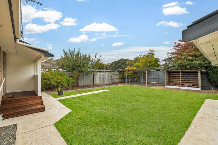 4 Vivian Street Burwood_14