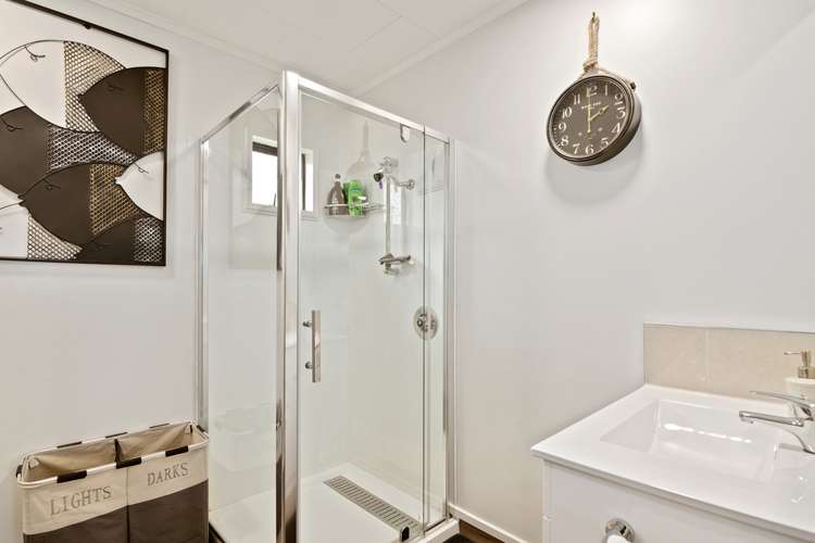 9 Field Terrace Okiwi Bay_15