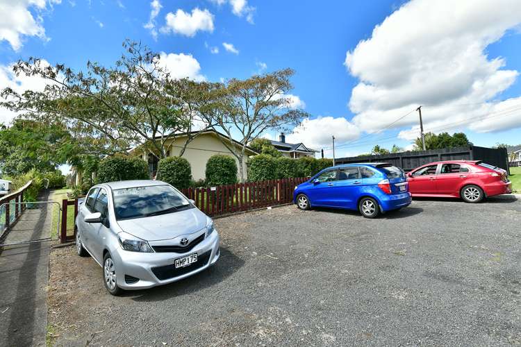 Unit B/3 Miro Street Helensville_5