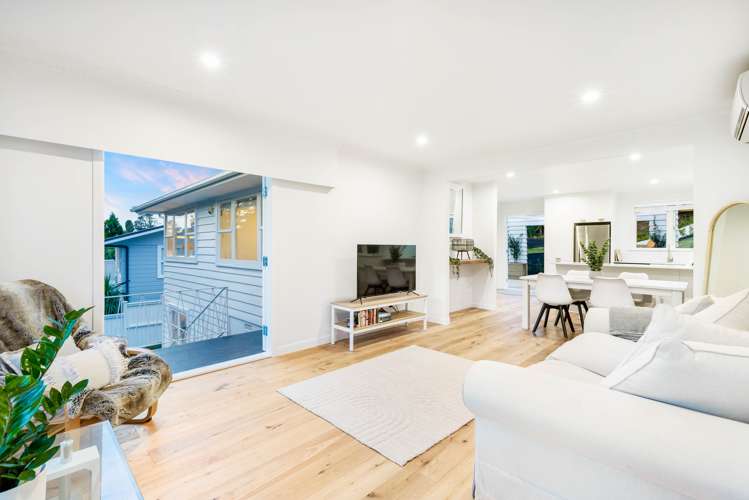 8 Daffodil Street Titirangi_4