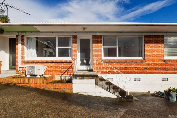 3/4 Harlston Road Mount Albert_12