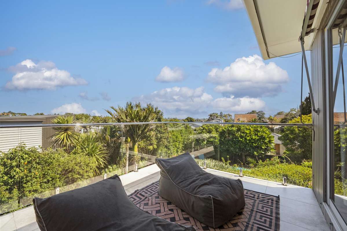 9 Stoneyroyd Gardens_2