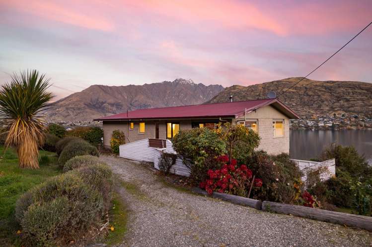 36 Perkins Road Queenstown Hill_49