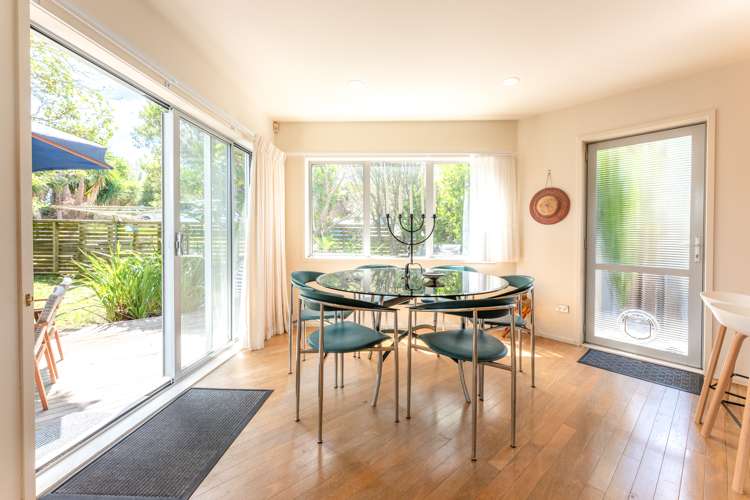 44 View Road Ostend_11