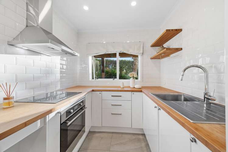24 Gills Road Bucklands Beach_33