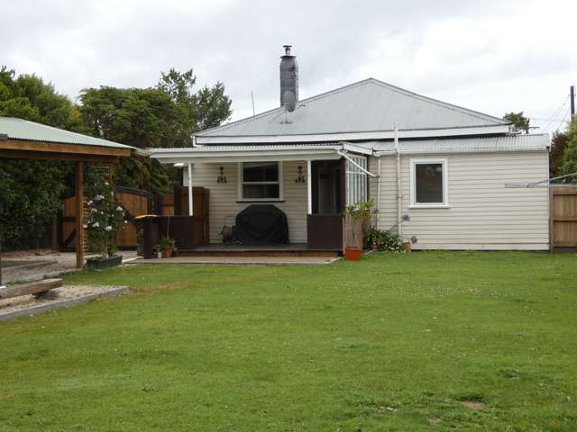 120 Livingstone Street Hokitika_1