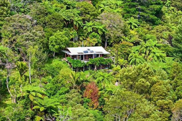 A Lifestyle of Freedom in the Marlborough Sounds