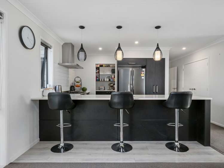 5 Livingstone Drive Papamoa_3