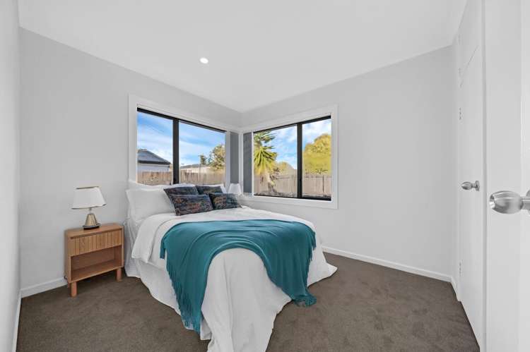 29 Railway Street West Papakura_12