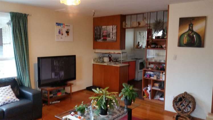 2/59 Golf Links Road Shirley_2