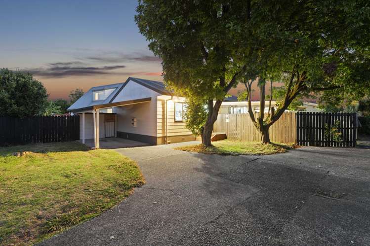 4/22 Barneys Farm Road Clendon Park_18