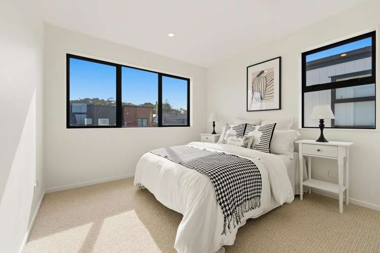 1C Dunkirk Terrace Mount Albert_14