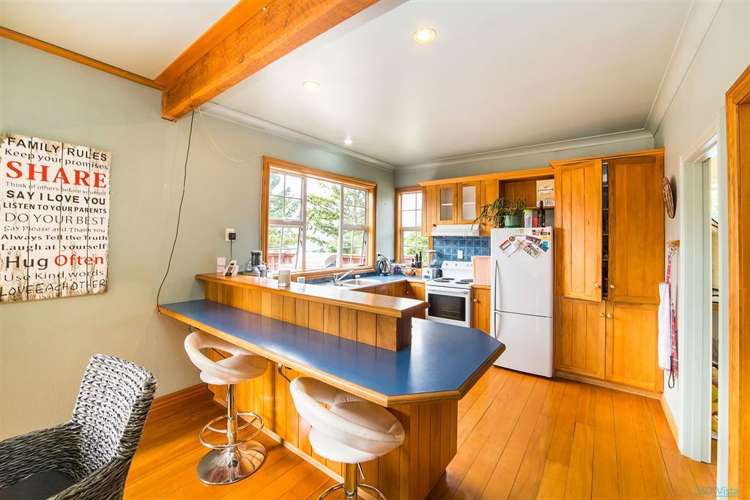 8 Thorn Crescent Fernhill/Sunshine Bay_6