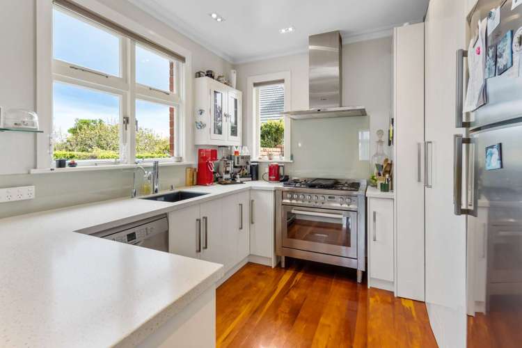 11 Aytoun Street Shiel Hill_7