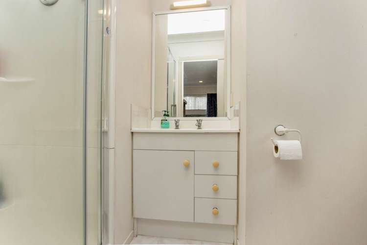 33 Cooper Street Pukekohe_11