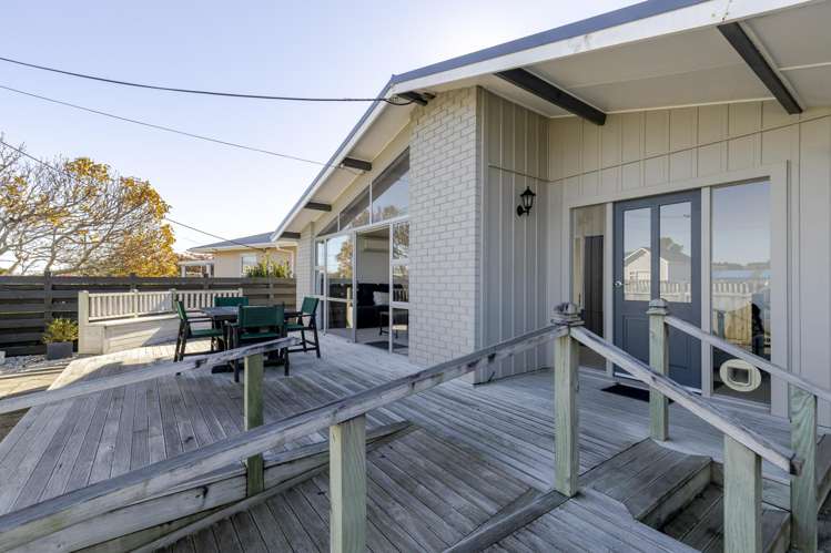 4A Blake Street Waitara_6