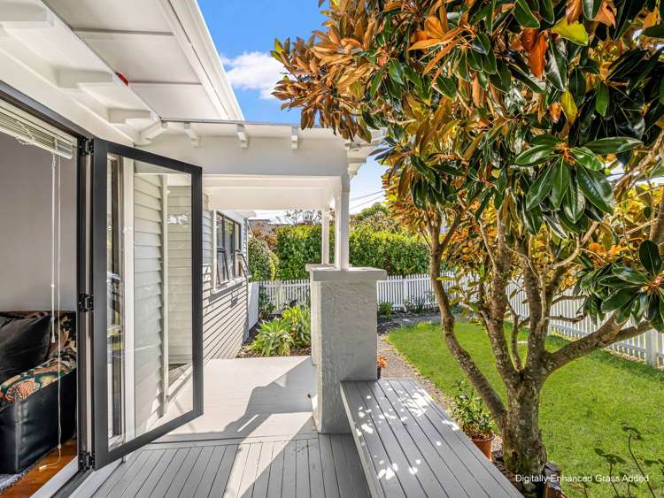 19 Ennismore Road Mount Albert_24