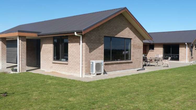 66 Wilcox Road Seaward Bush_12