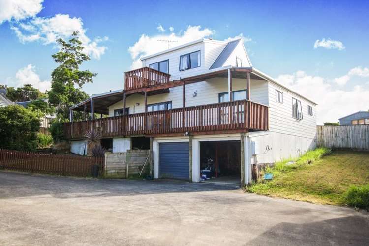 23 Castledine Crescent Glen Innes_16