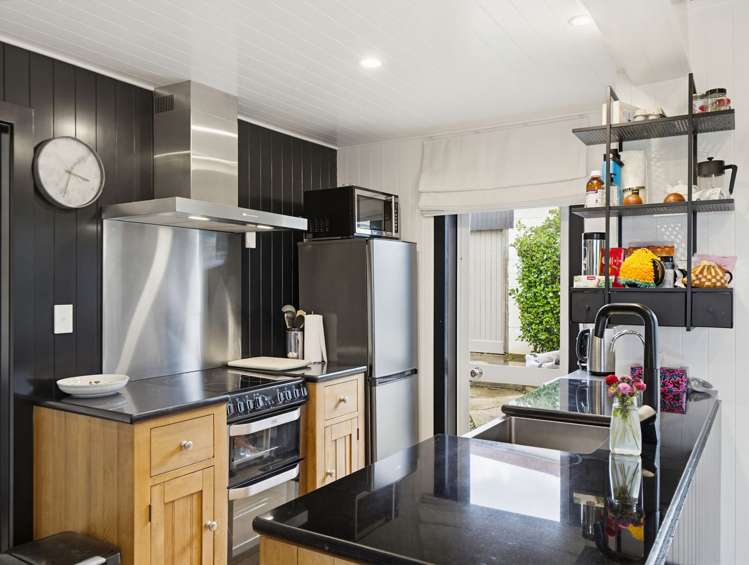 8 Island Terrace Motunau_1