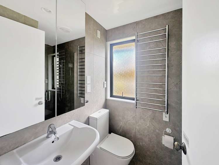 32A Hollywood Avenue Epsom_13