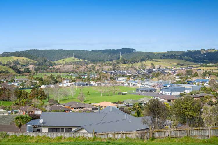 4D Forlong Rise Helensville_31