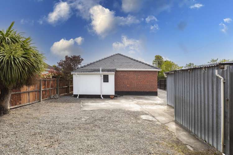 26 Charlesworth Street Woolston_8