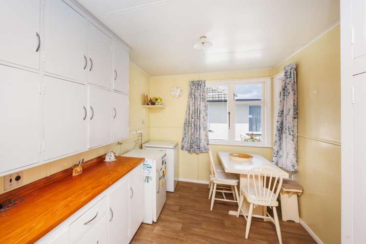 2 Paisley Street Awapuni_10