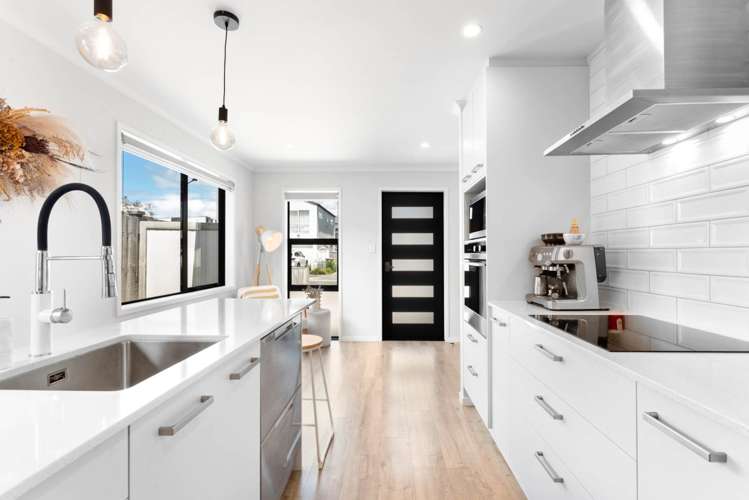 18 Houhora Street Westgate_5