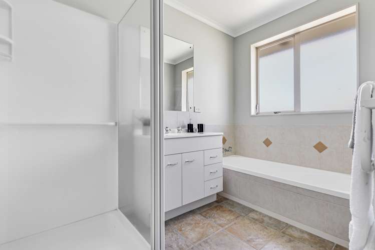 2 Rochester Place Nawton_16