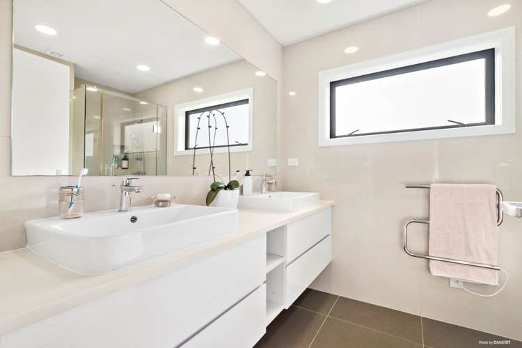 791 East Coast Road Northcross_10