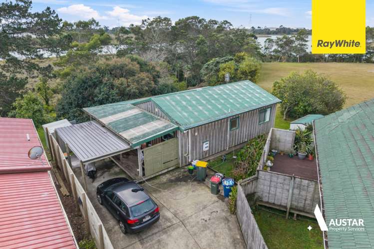  A/60 Cobham Crescent Kelston_14
