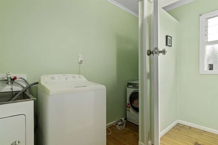 50 Carlisle Street Greerton_11