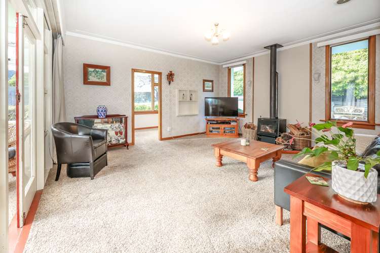 410 North Road North East Valley_1