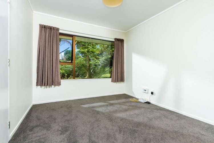 2/706 Beach Road Browns Bay_25