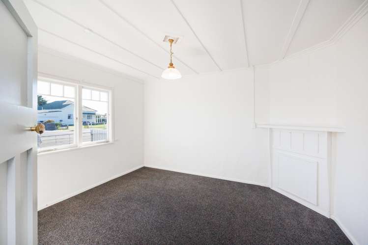 23 Ross Street Marton_7