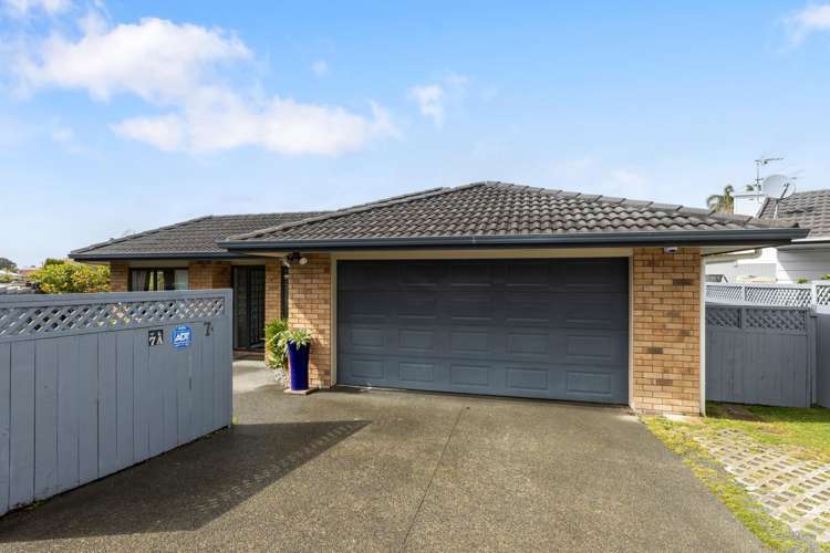 7a Barberry Lane Te Atatu Peninsula_19