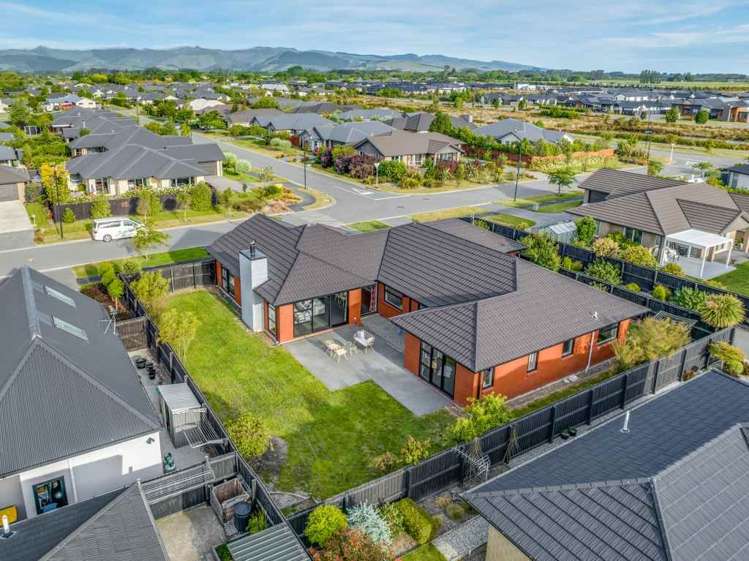 10 Langer Road Lincoln_23