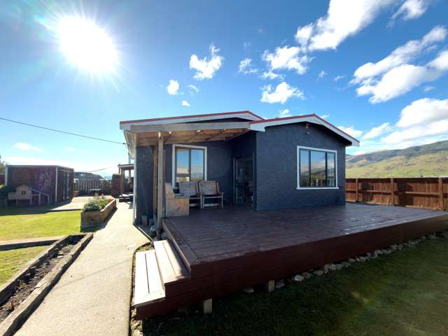 Private Rural Living with Style, Comfort & Entertaining Appeal