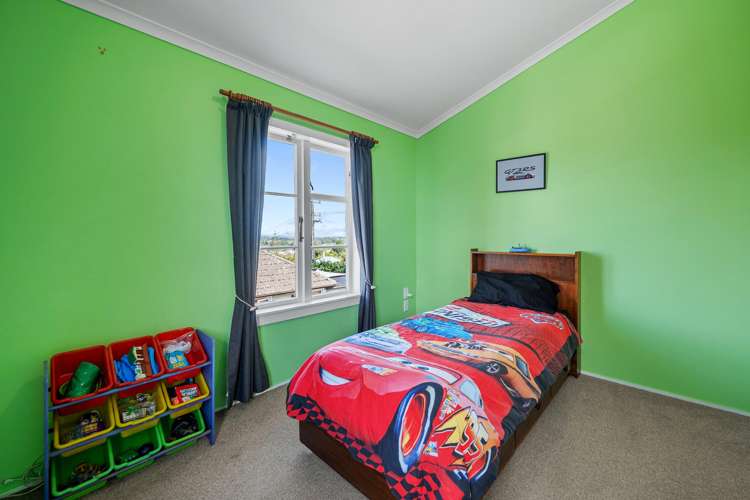 13 Karaka Street Helensville_14