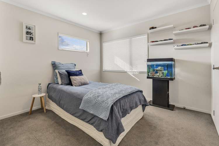 4 Bridgefield Crescent Flat Bush_19