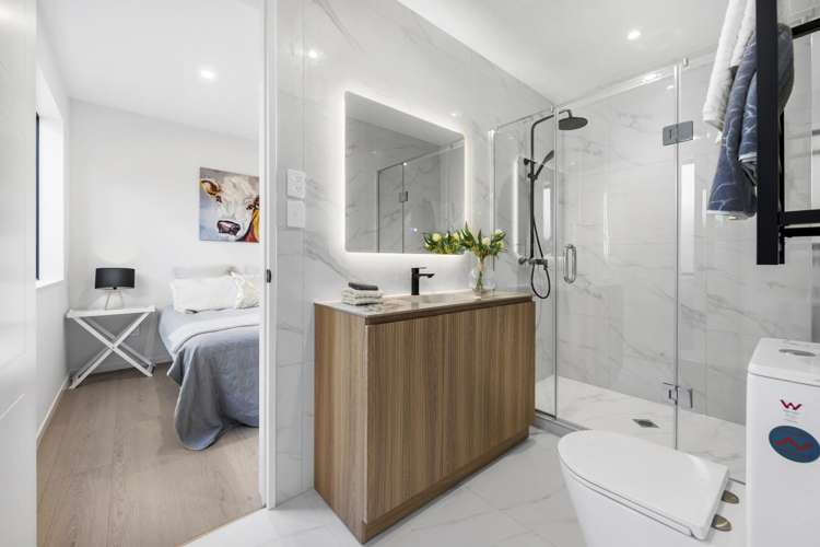 23 Drumnaconagher Road Flat Bush_10