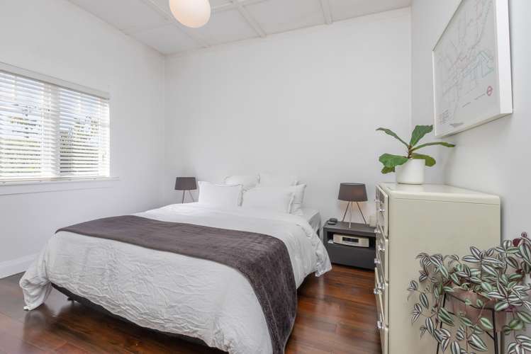 28 Kelwyn Road Kelston_9