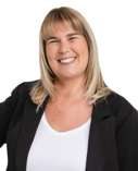 Leonie Riach