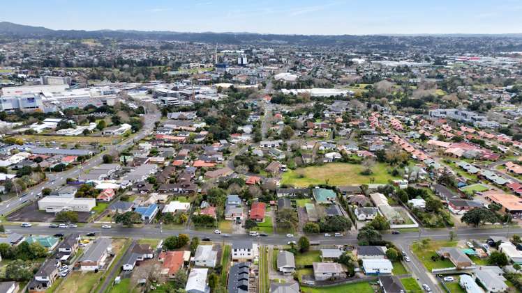 19 Mcleod Road Henderson_13