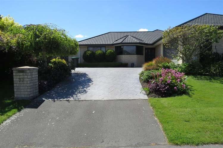 37 Millstream Drive Lincoln_11