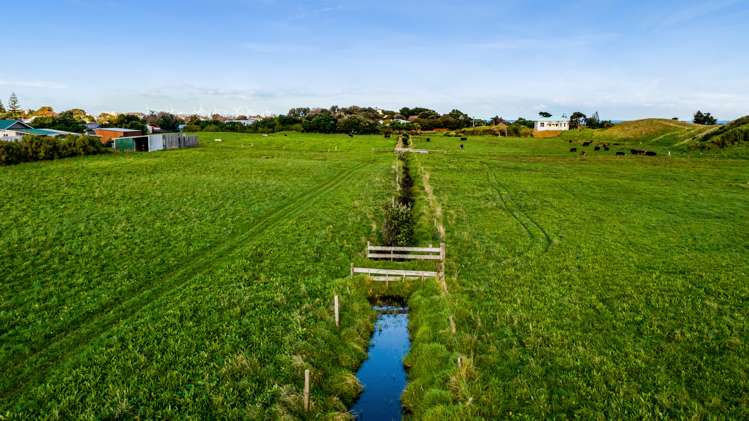 Hadfield Street Patea_11