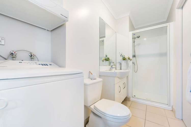 C608/176 Broadway Newmarket_7